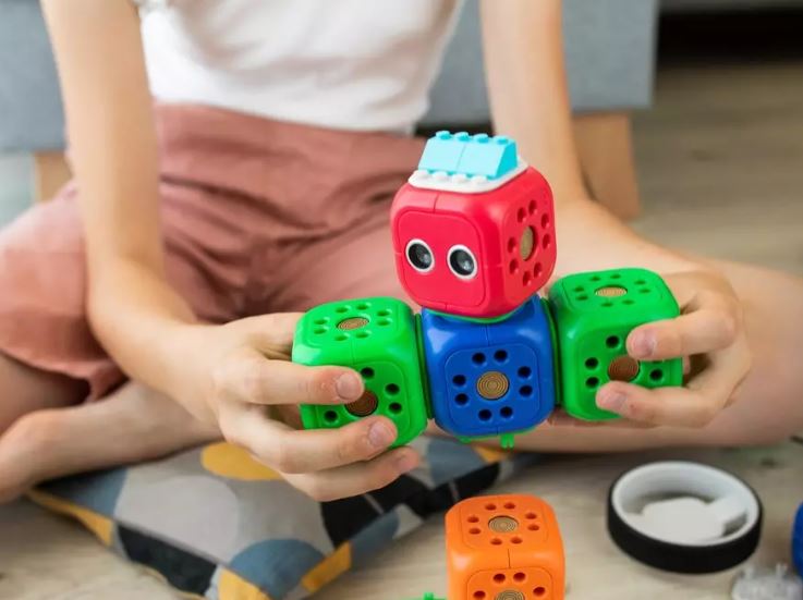 Toys & Hobbies Outlets at klia2