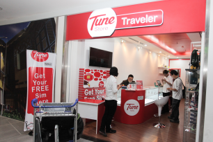 Tune Store at klia2